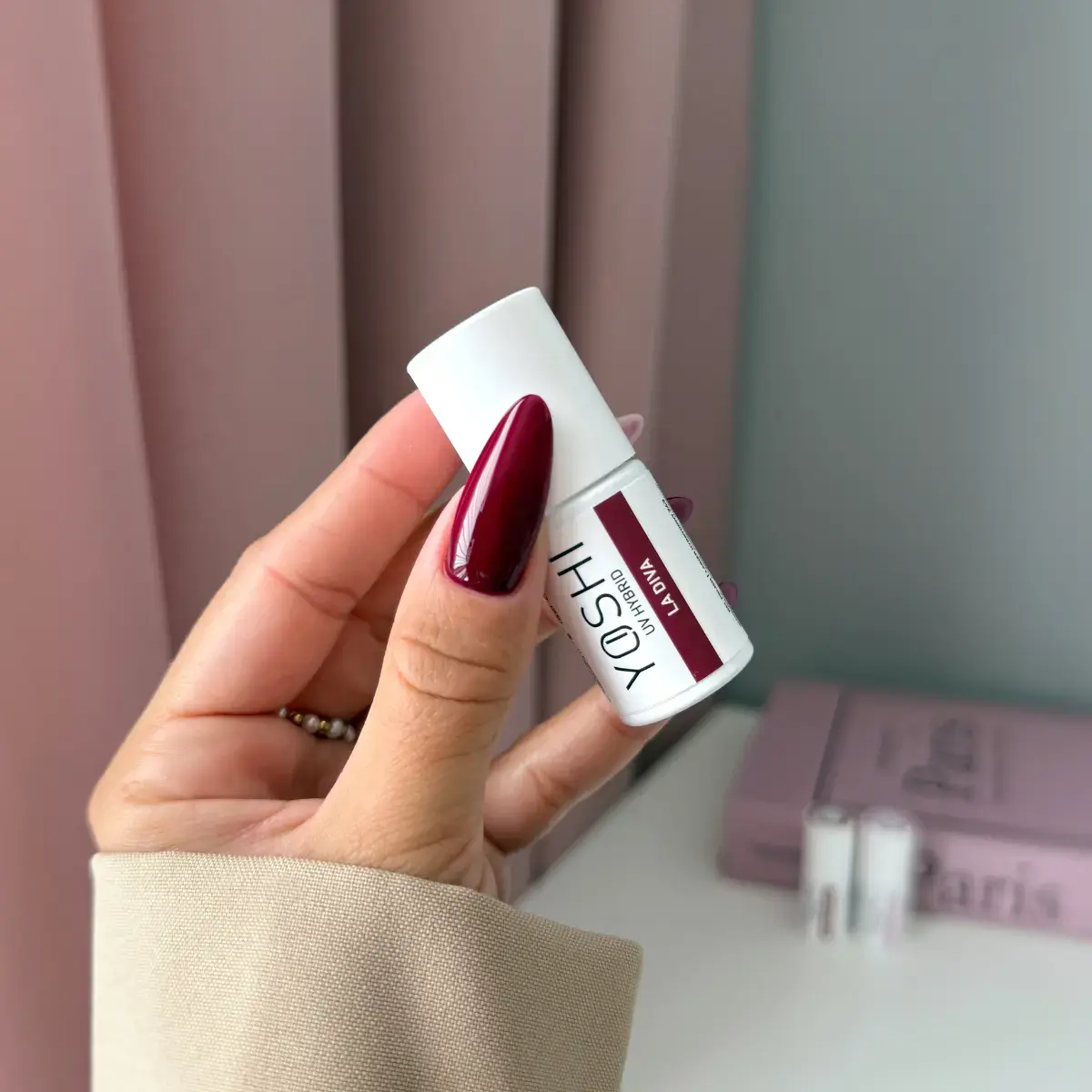 Lakier Hybrydowy UV LED La Diva 6 ml – 243