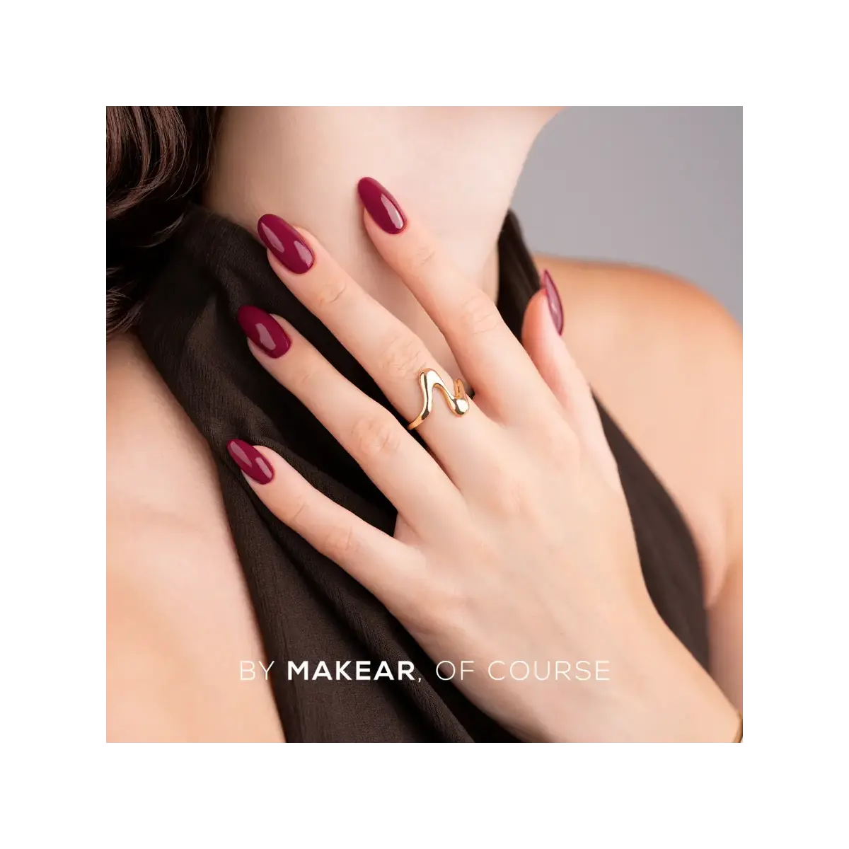 961 Lakier hybrydowy MAKEAR 8 ml